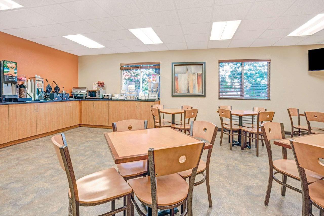 Blaine Town Inn & Suites 外观 照片