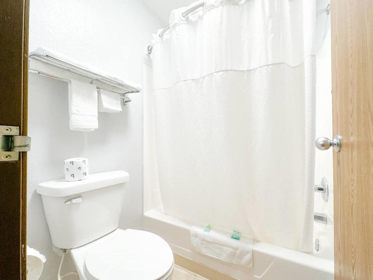 Blaine Town Inn & Suites 外观 照片